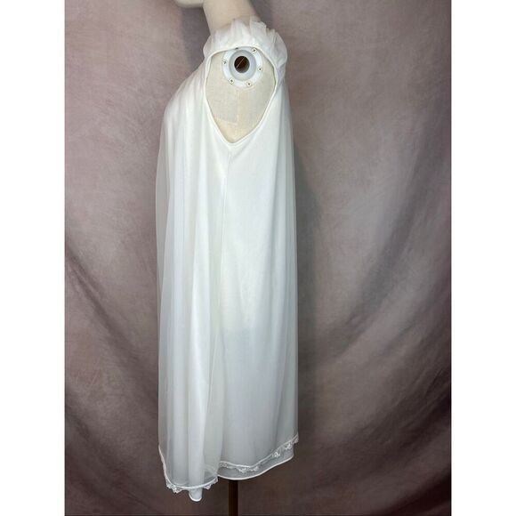Vintage Plus Size Nylon Chiffon Nightgown 1960s Mod Lingerie - Picture 4 of 9